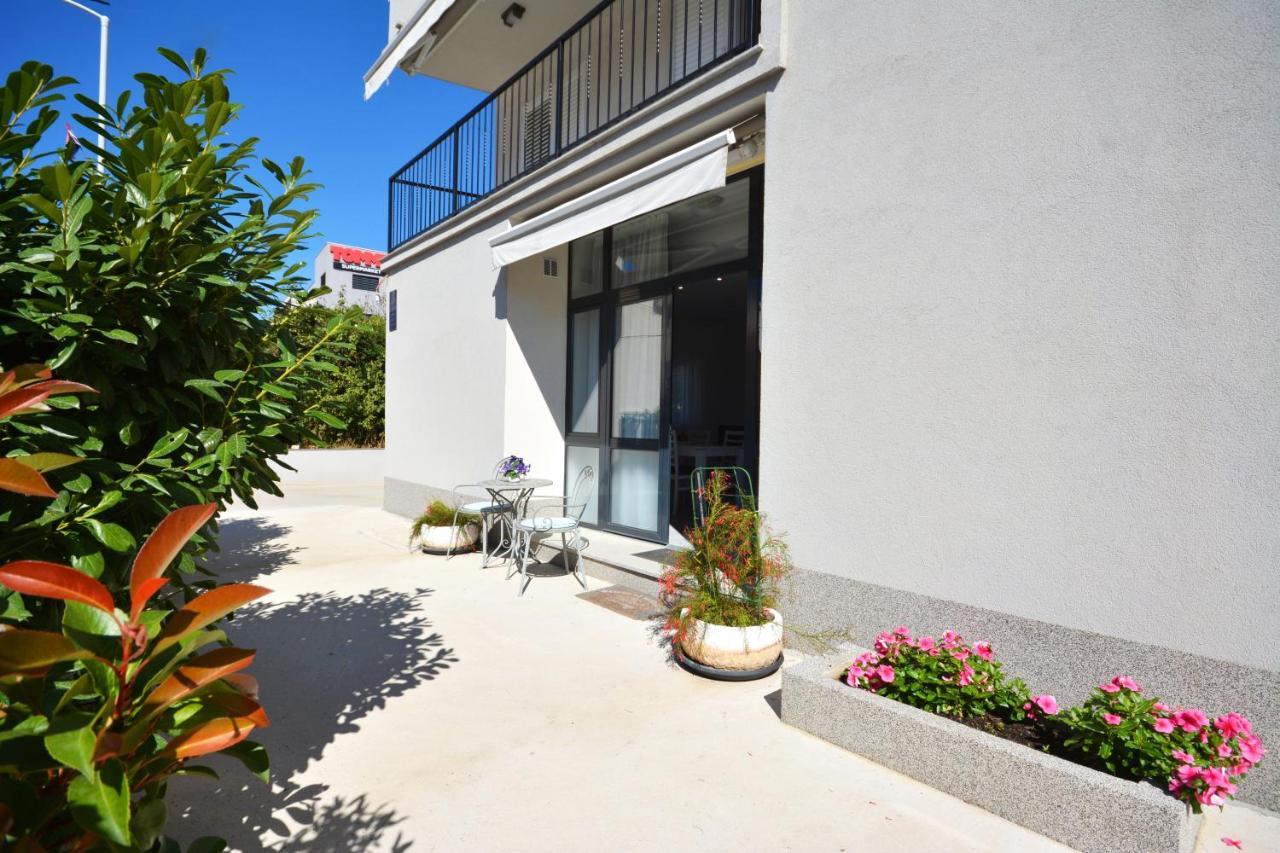 Seas The Day Apartments بودْسْتغانا المظهر الخارجي الصورة
